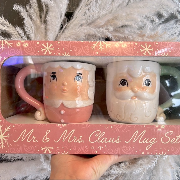 Parker Other - ✨NEW🎅🏼Johanna Parker Pink and Mint Mr and Mrs Santa Claus Christmas Mug Set🎄